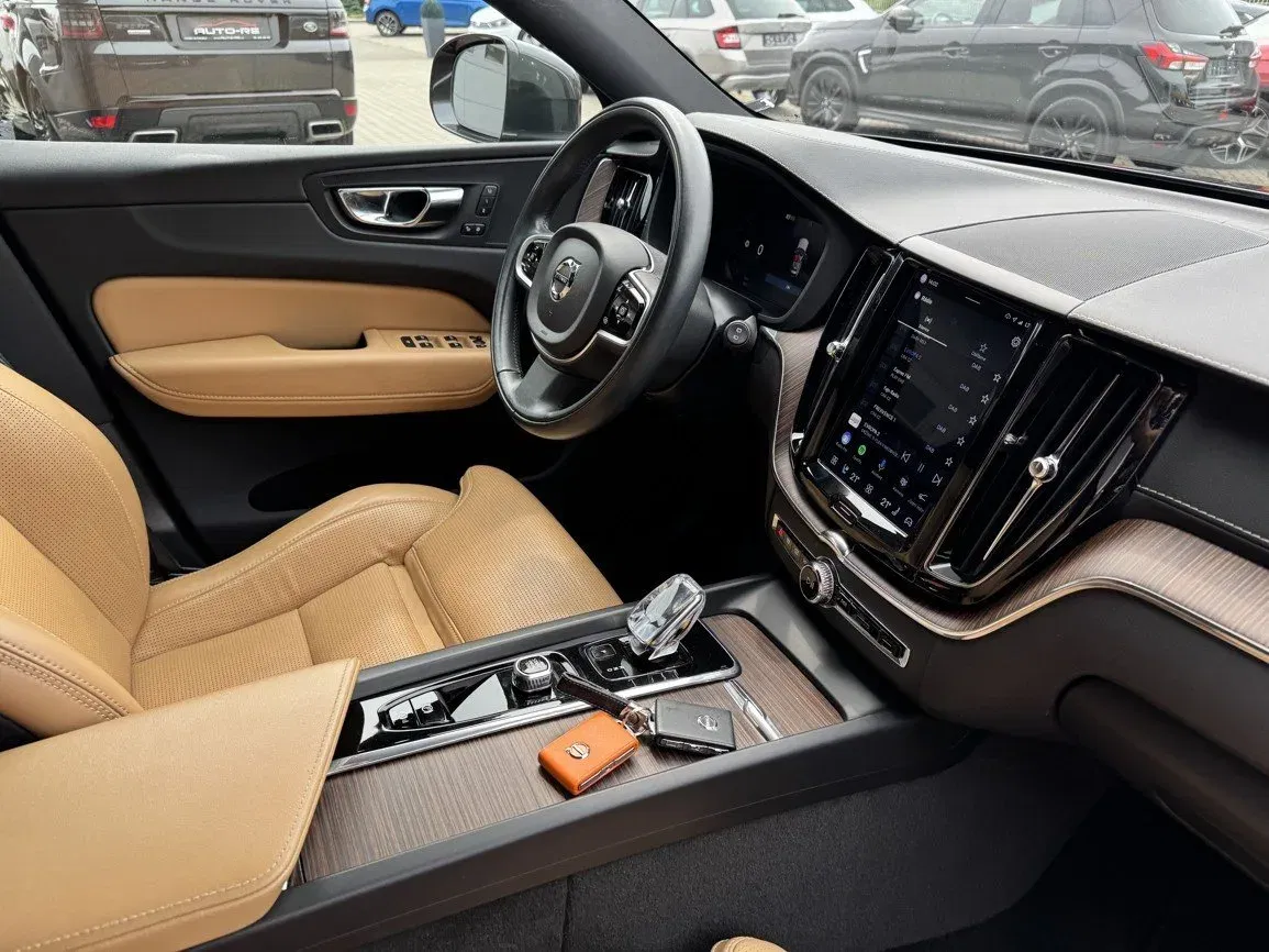Volvo XC60 - Náhled 17