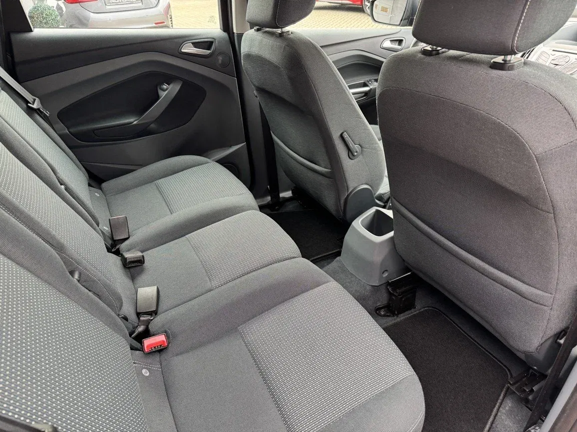 Ford C-MAX - Náhled 17