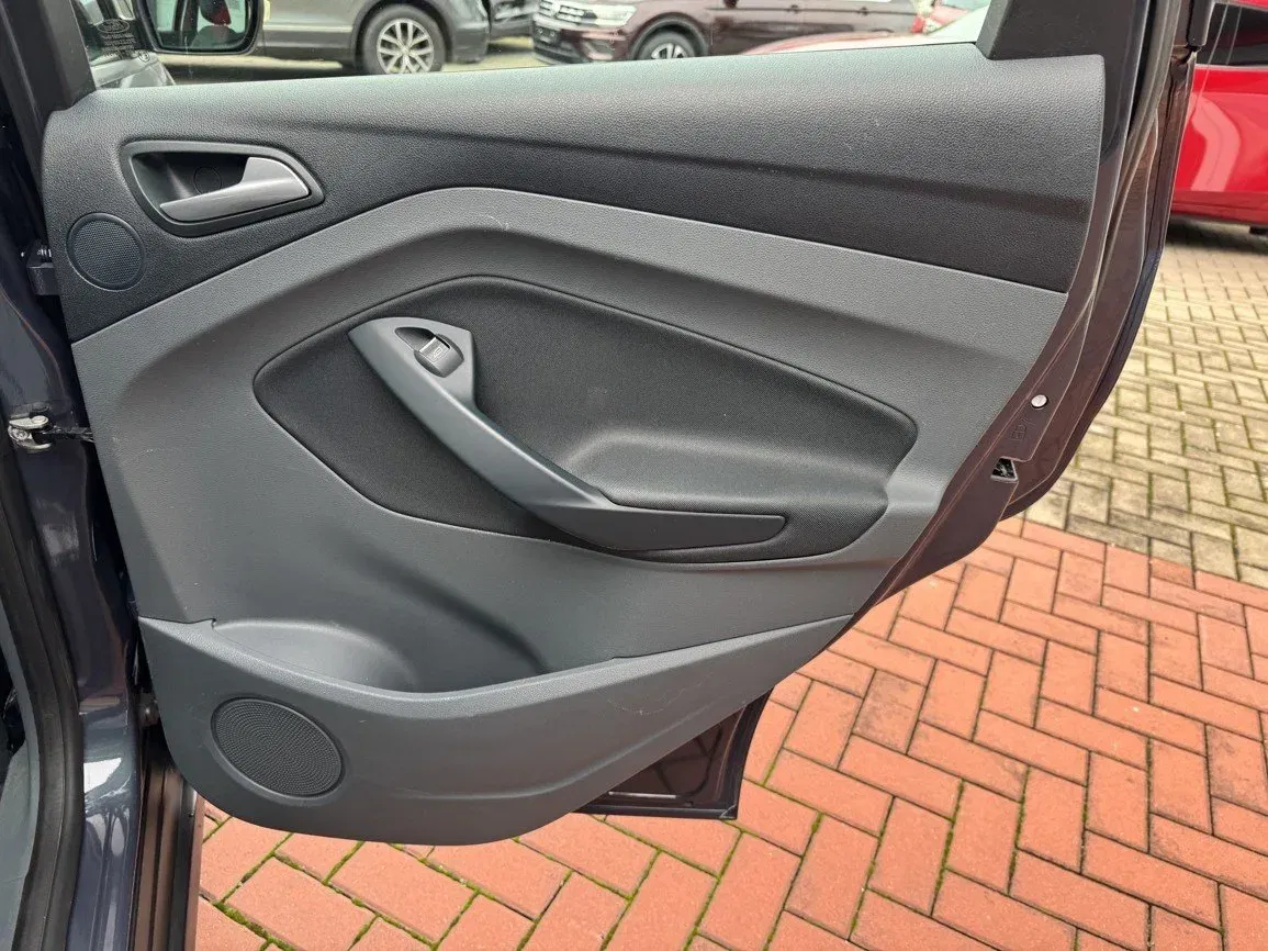 Ford C-MAX - Náhled 18
