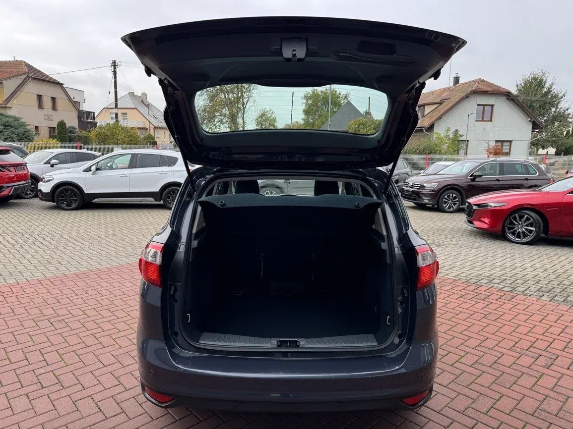 Ford C-MAX - Náhled 19
