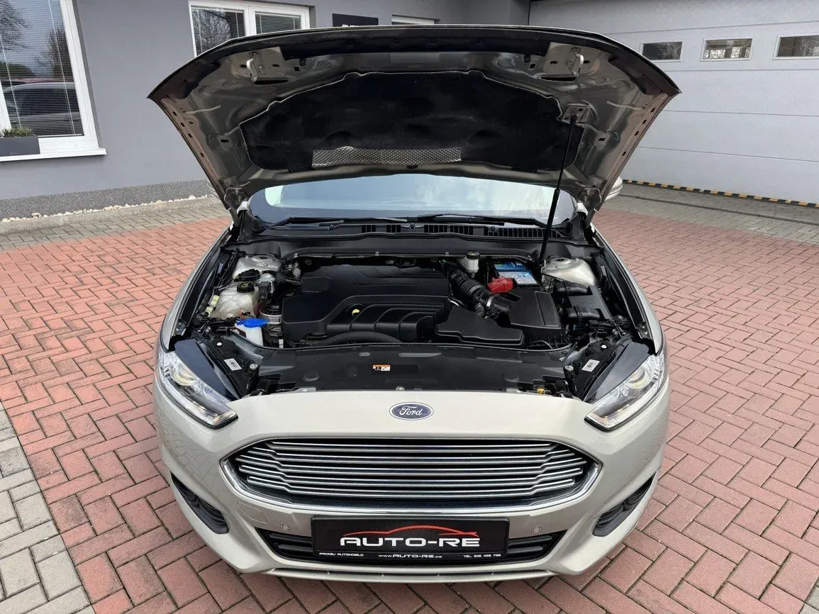 Ford Mondeo - Náhled 32