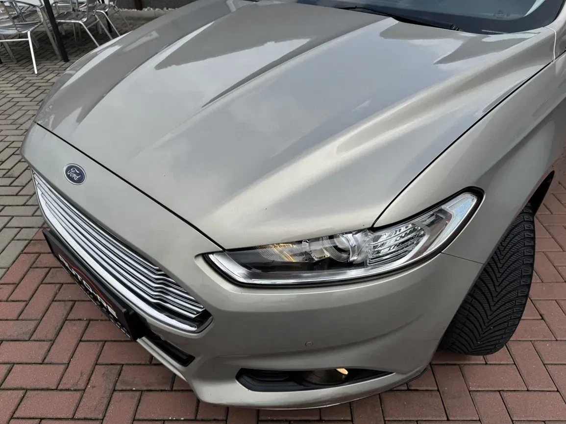 Ford Mondeo - Náhled 33