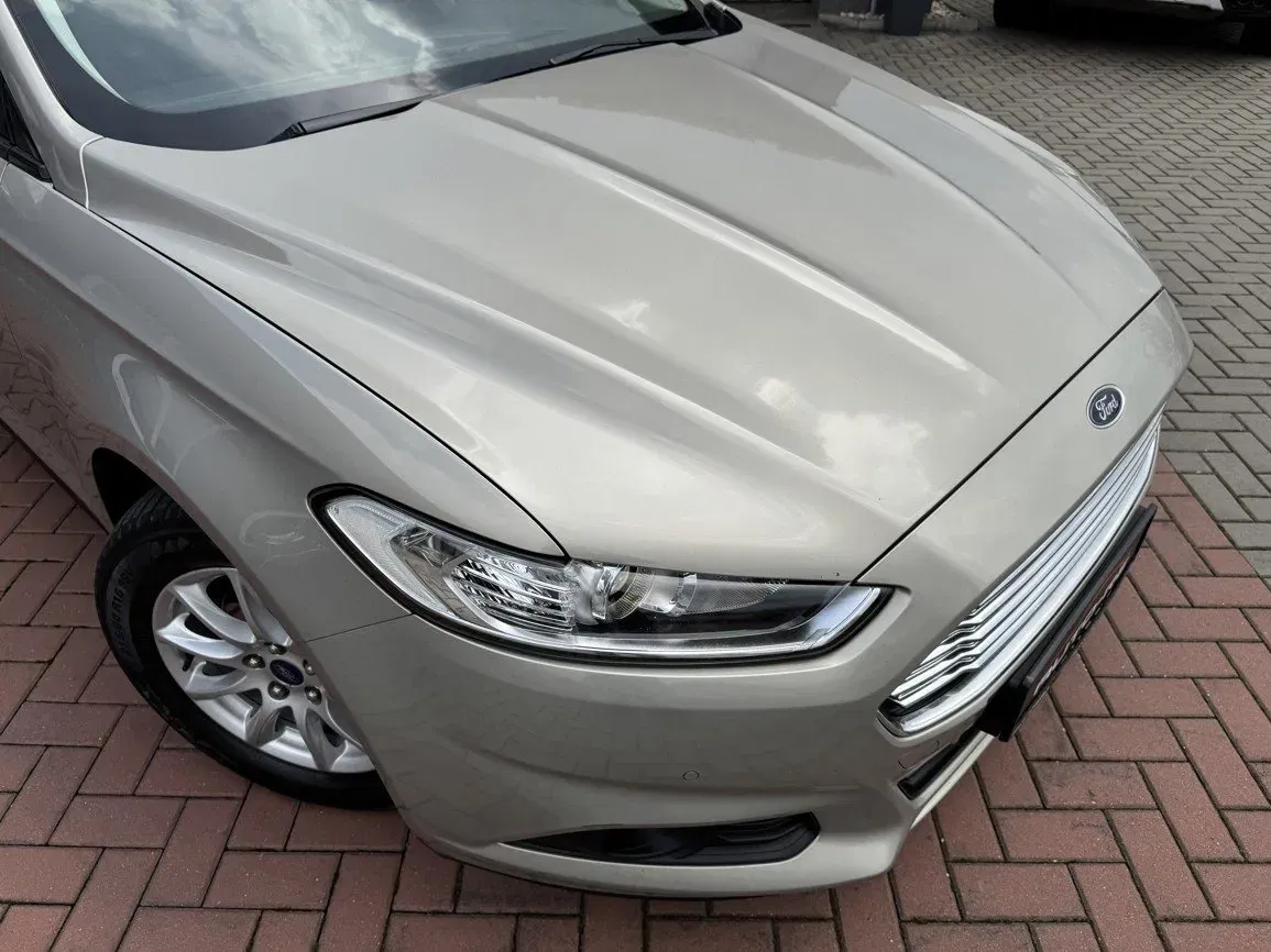 Ford Mondeo - Náhled 36