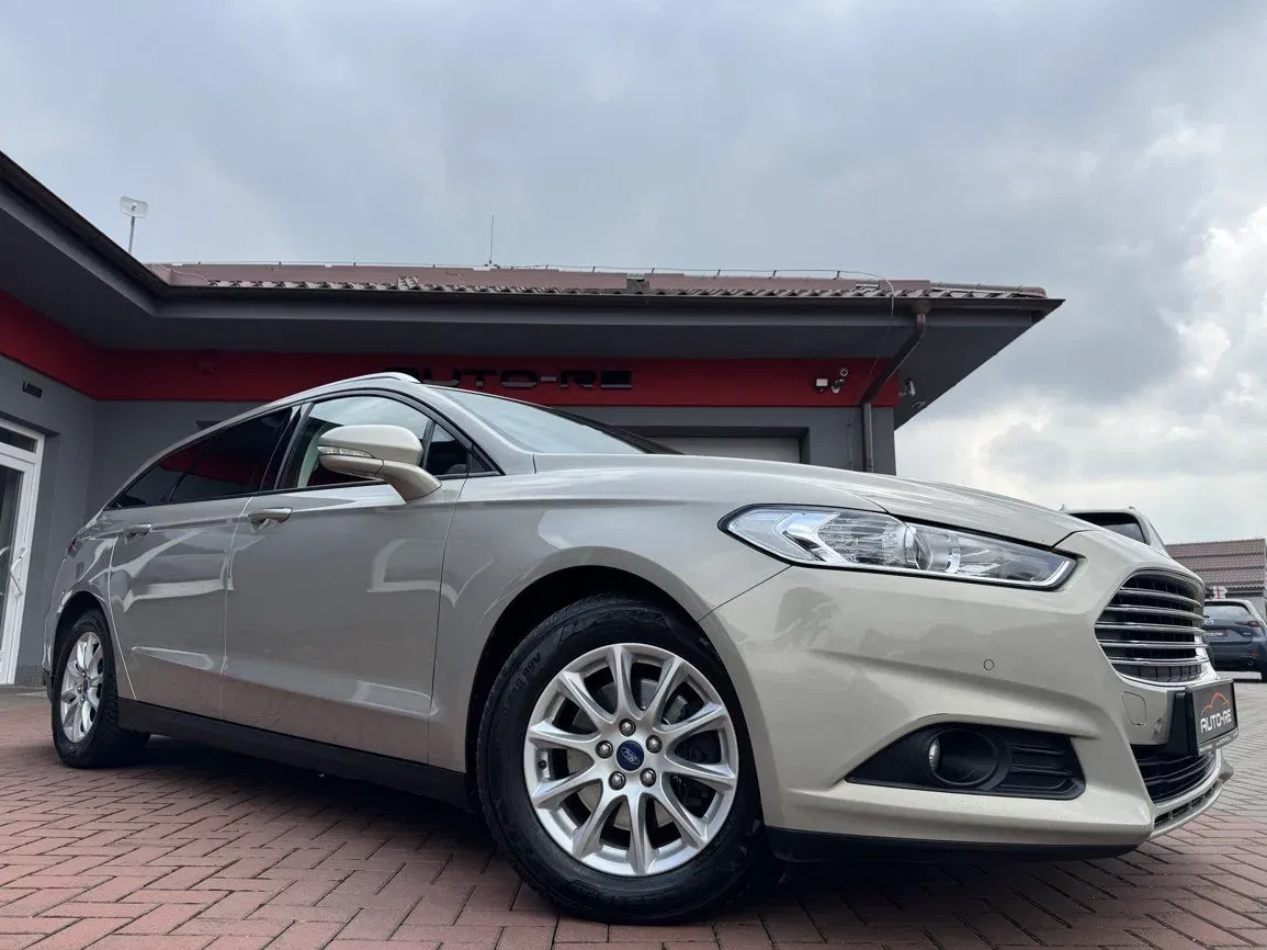 Ford Mondeo - Náhled 47