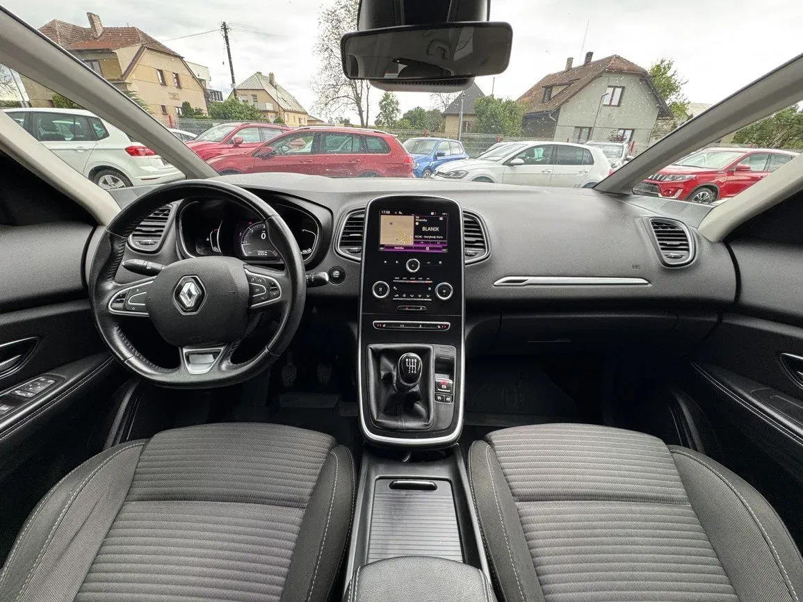 Renault Grand Scénic - Náhled 6