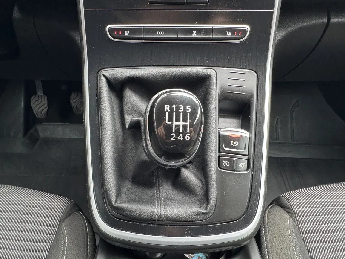 Renault Grand Scénic - Náhled 8