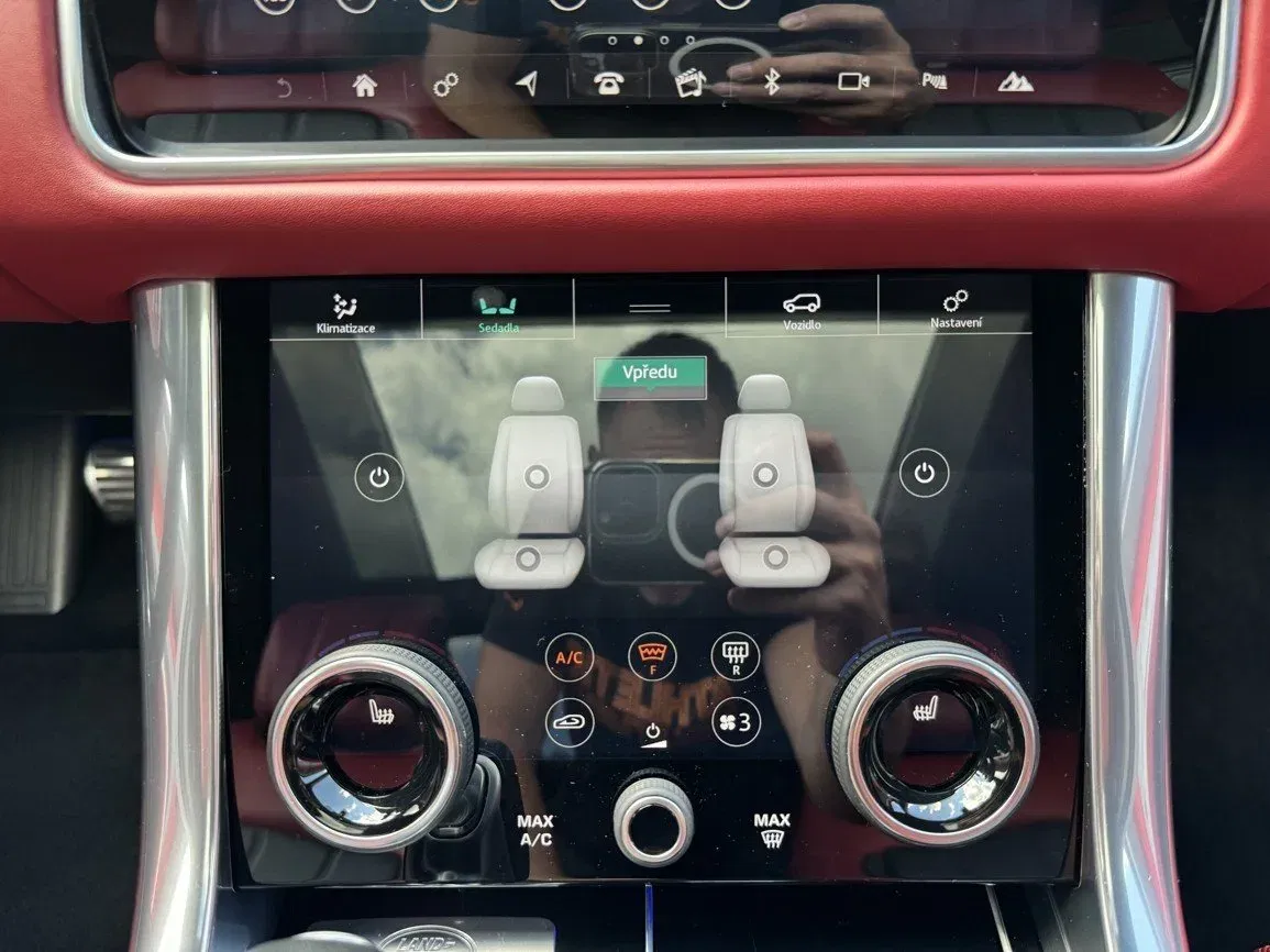 Land Rover Range Rover - Náhled 9