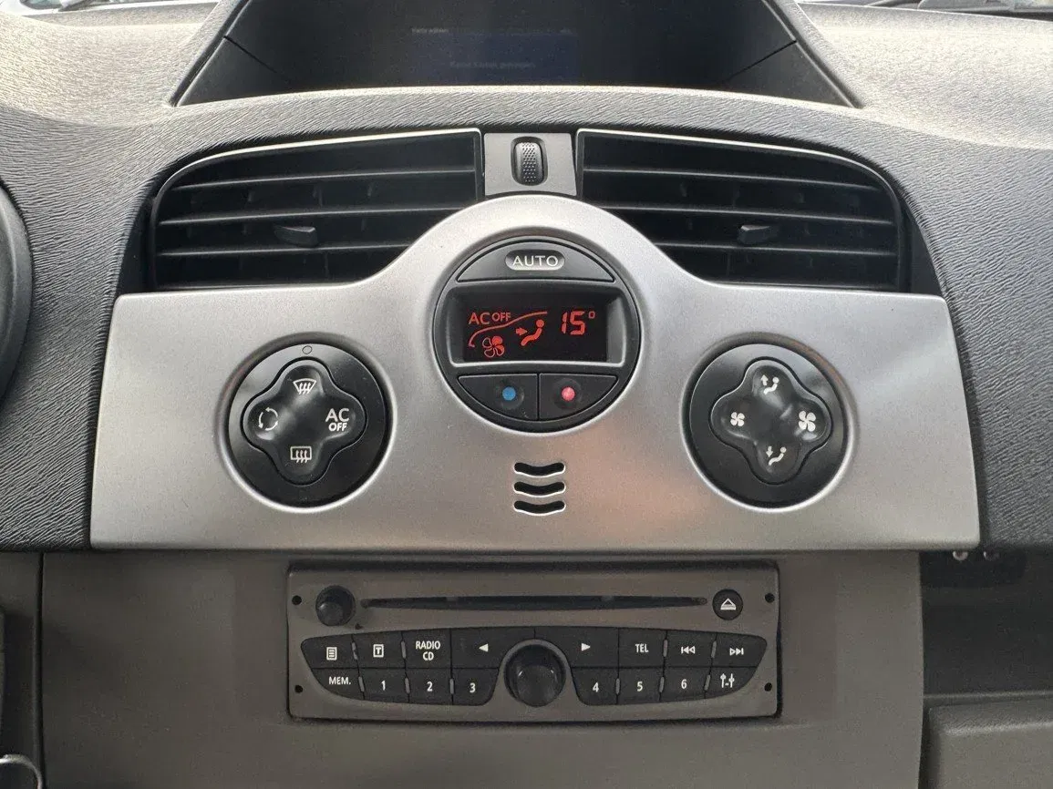 Renault Kangoo - Náhled 12