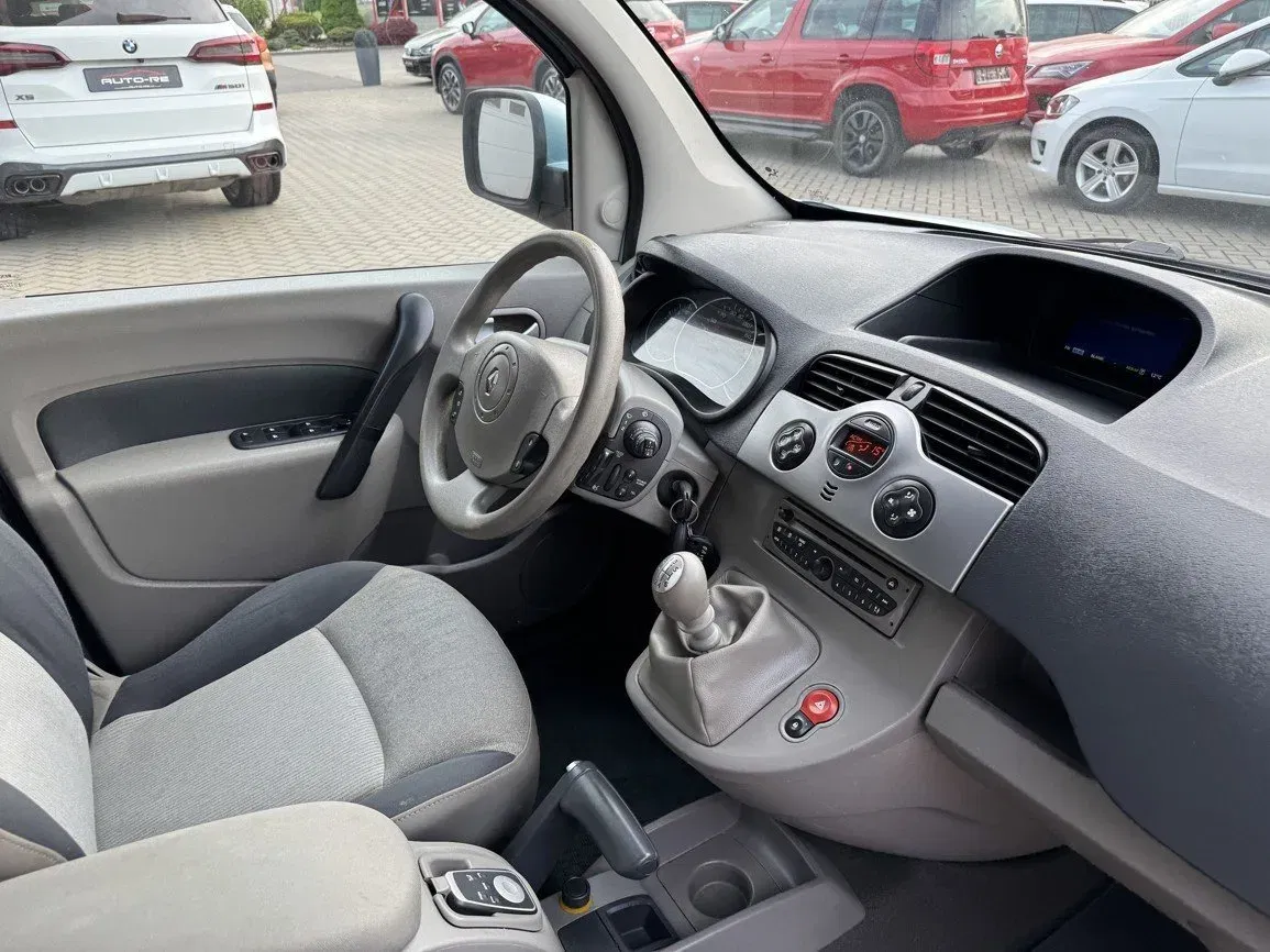 Renault Kangoo - Náhled 14