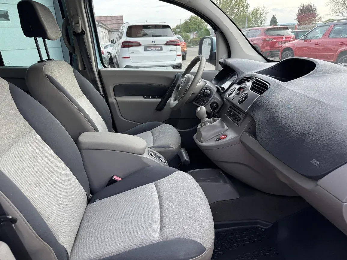 Renault Kangoo - Náhled 15