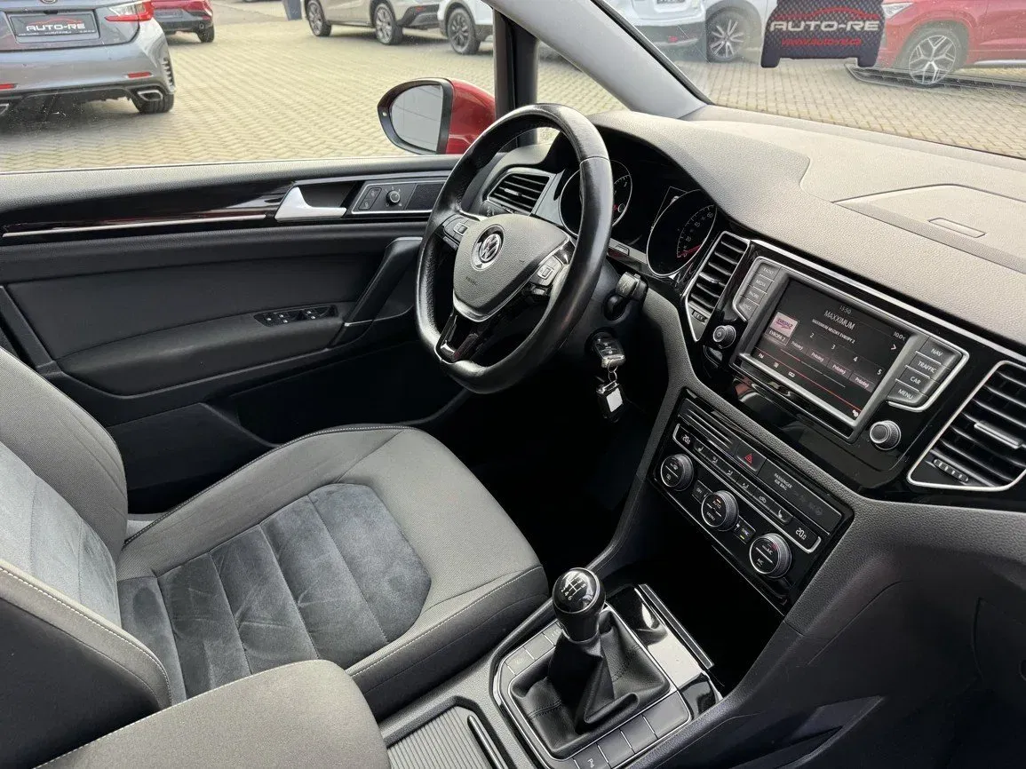 Volkswagen Golf Sportsvan - Náhled 16