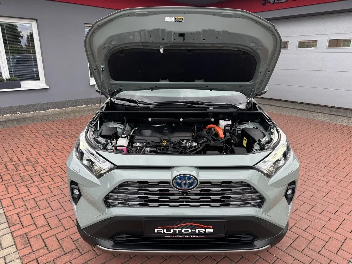 Toyota Rav4 - Náhled 32