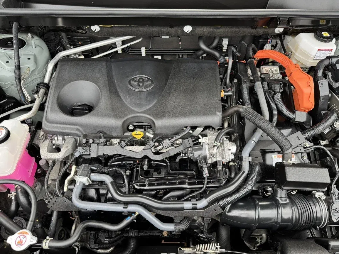 Toyota Rav4 - Náhled 33