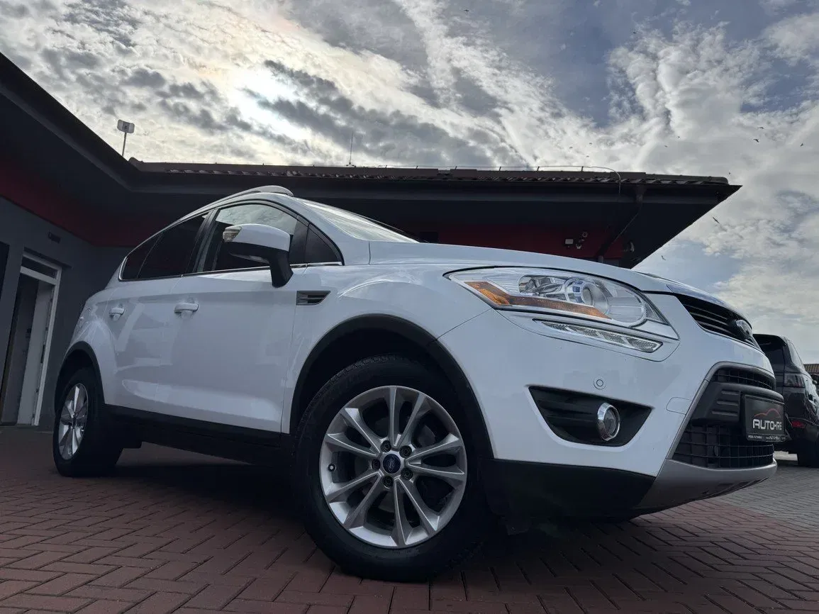 Ford Kuga - Náhled 49