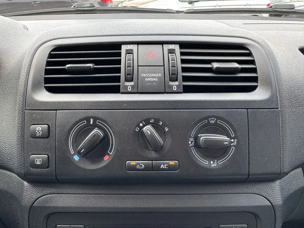 Škoda Fabia - Náhled 11
