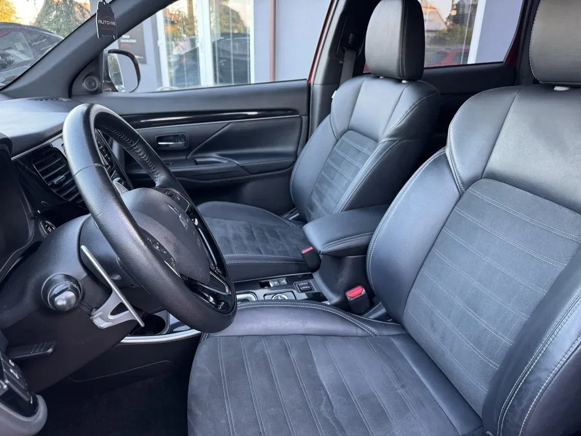 Mitsubishi Outlander - Náhled 26