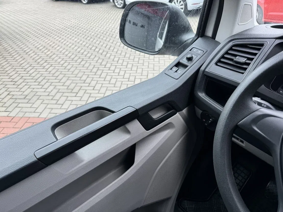 Volkswagen Transporter - Náhled 10