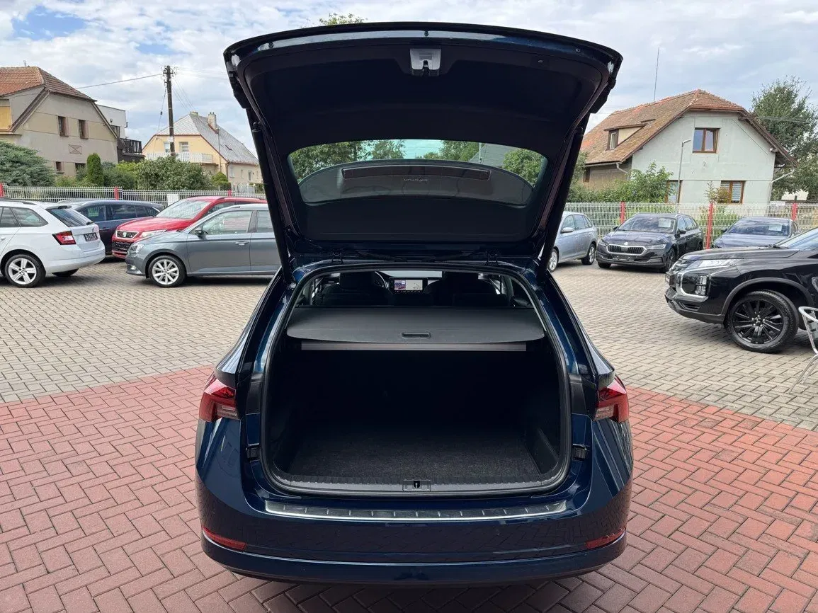 Škoda Octavia - Náhled 25