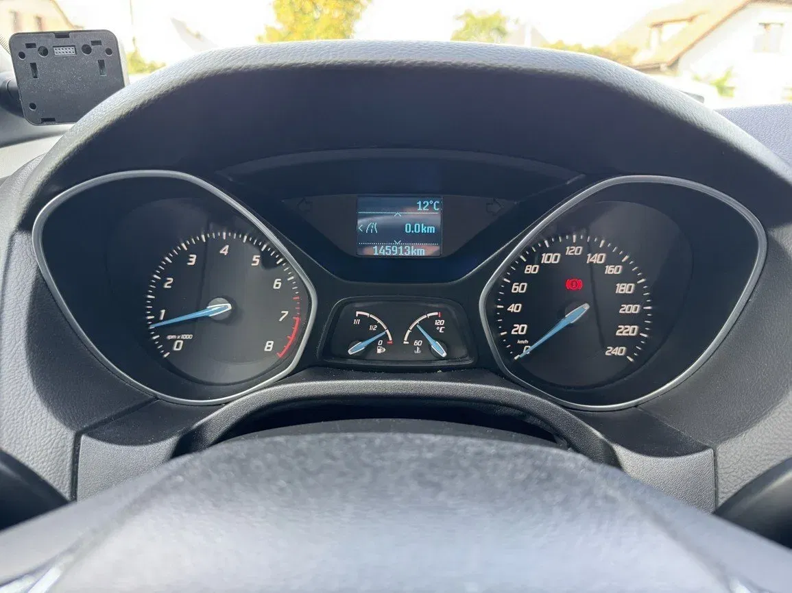 Ford Focus - Náhled 8