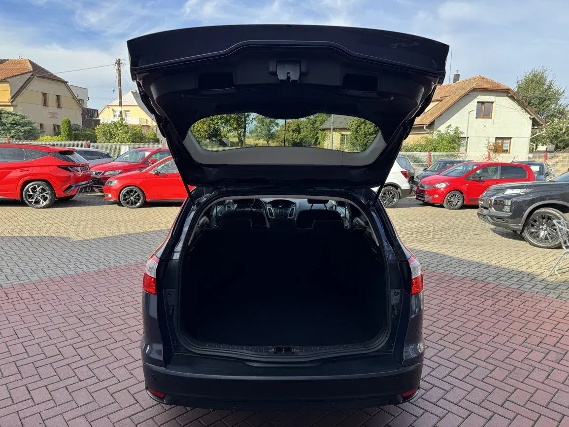 Ford Focus - Náhled 18