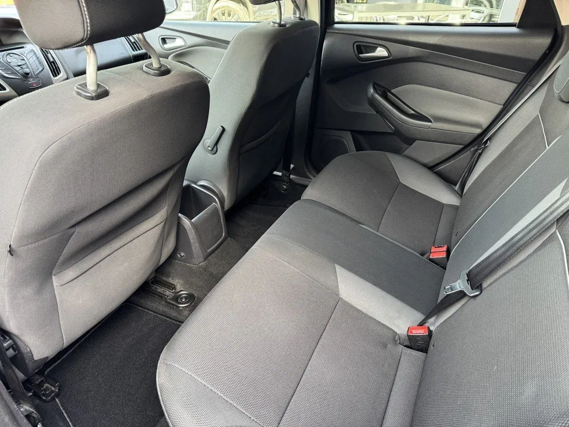 Ford Focus - Náhled 20