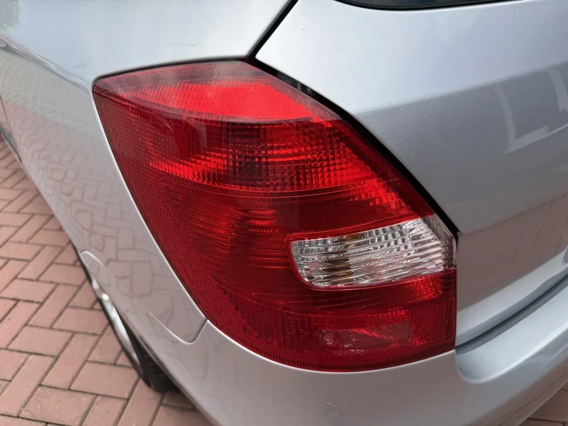 Škoda Fabia - Náhled 20