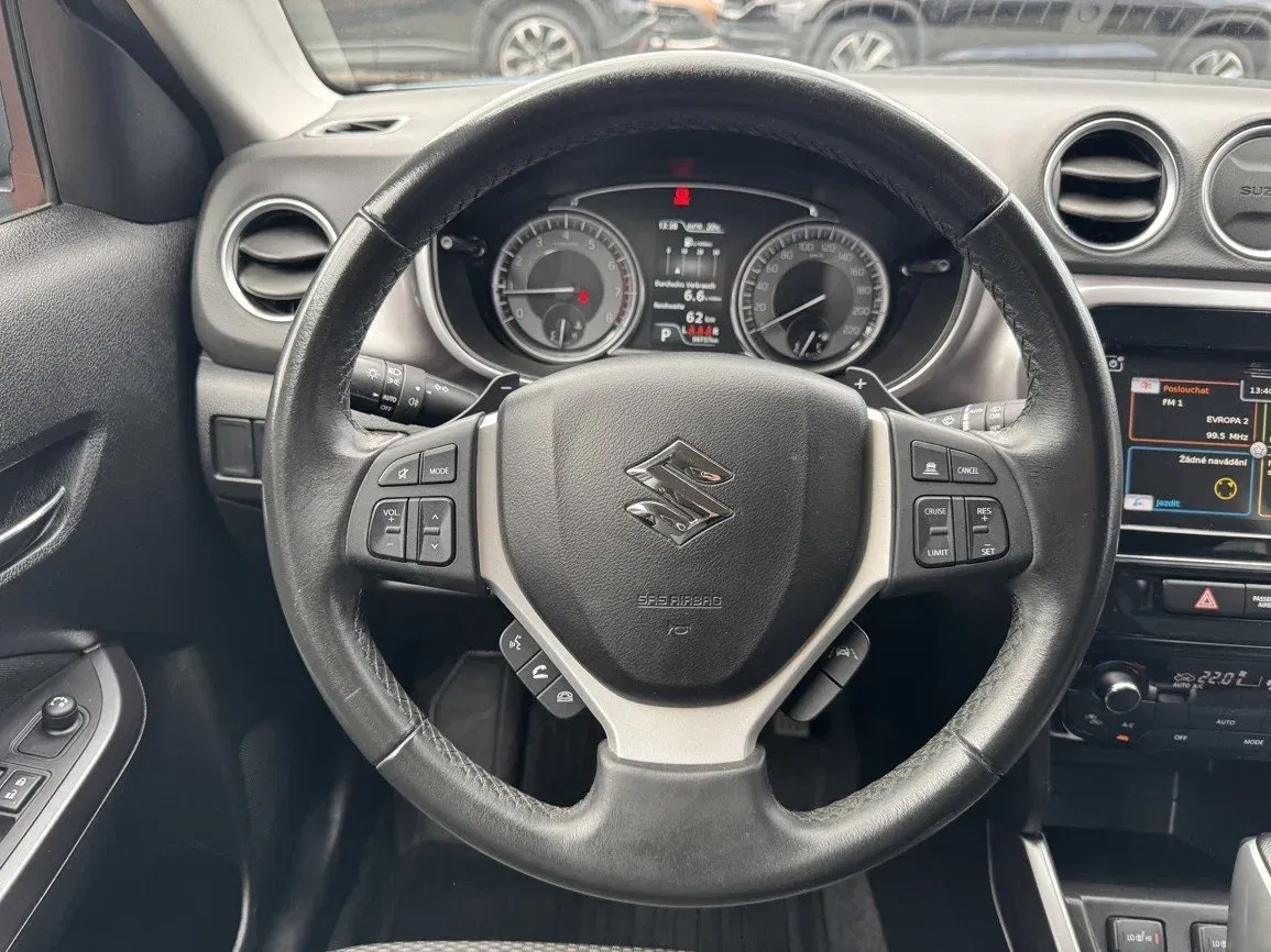 Suzuki Vitara - Náhled 7