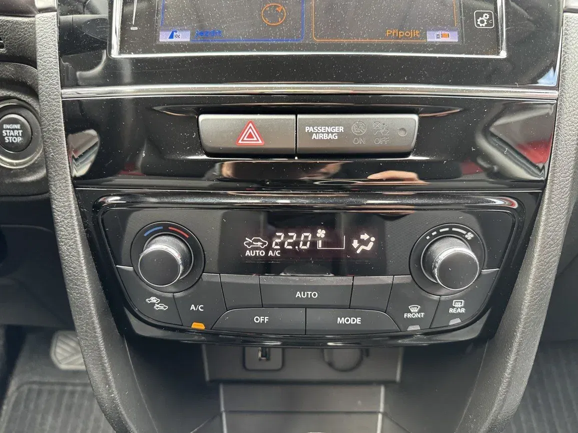 Suzuki Vitara - Náhled 10