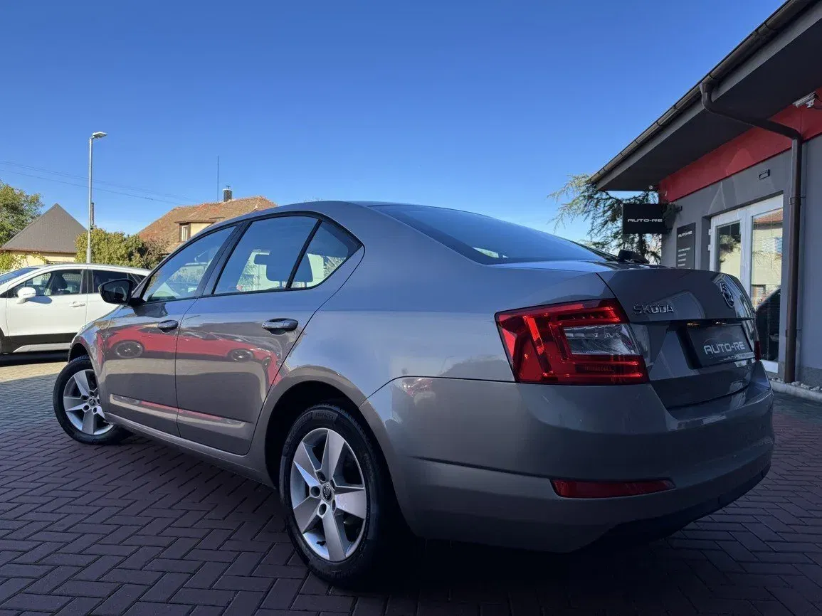 Škoda Octavia - Náhled 3