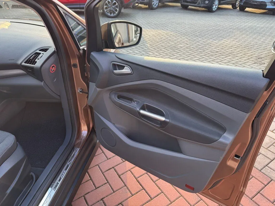 Ford C-MAX - Náhled 15