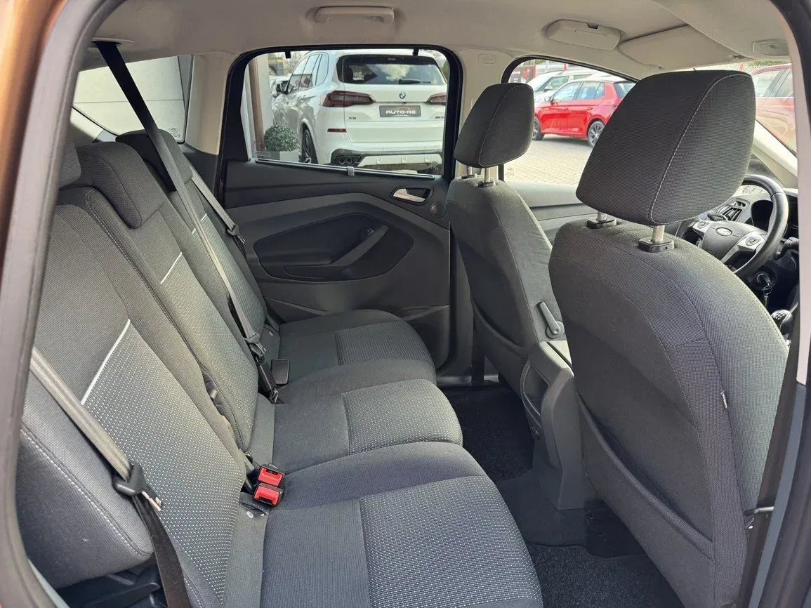 Ford C-MAX - Náhled 16