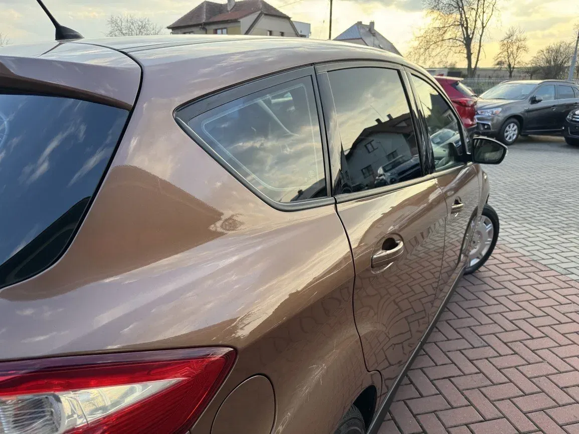 Ford C-MAX - Náhled 34
