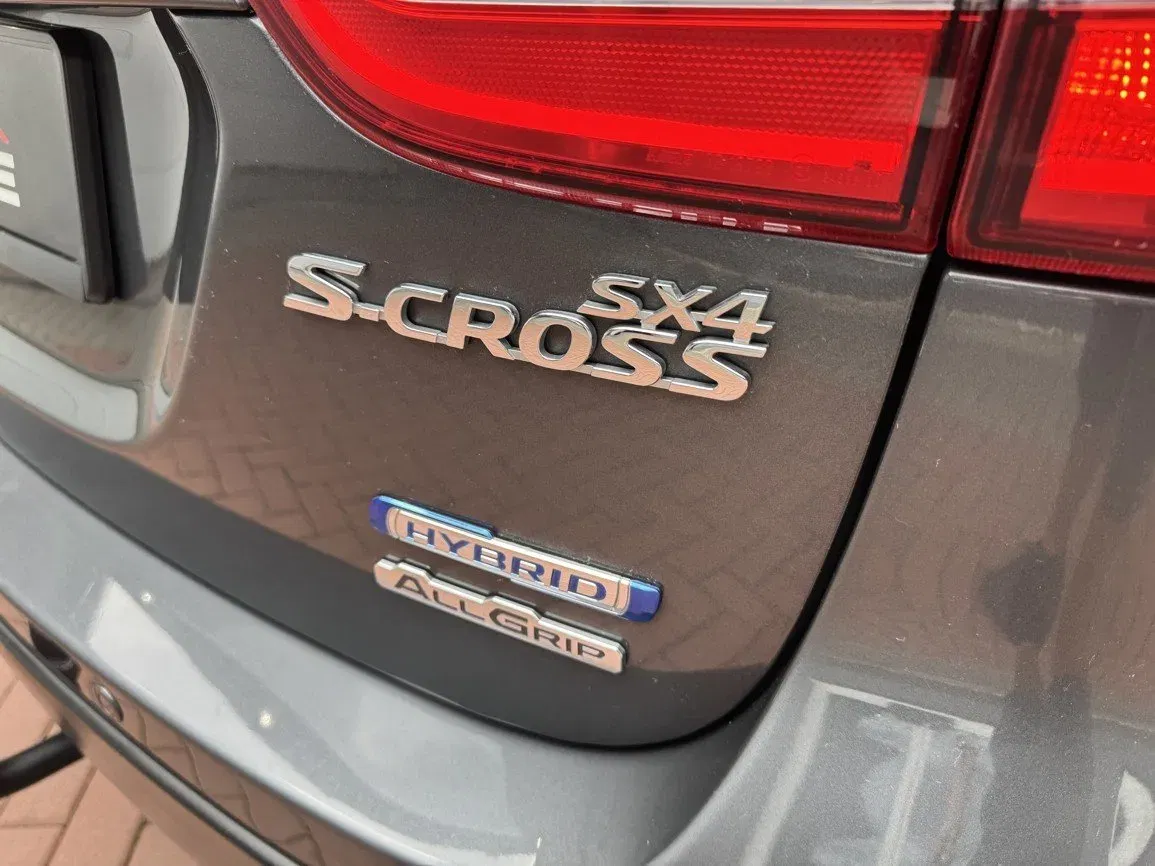 Suzuki SX4 S-Cross - Náhled 41