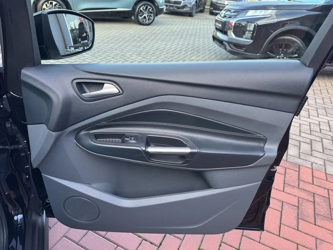 Ford Grand C-MAX - Náhled 17