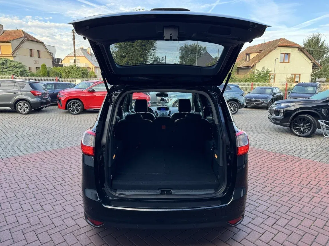 Ford Grand C-MAX - Náhled 22