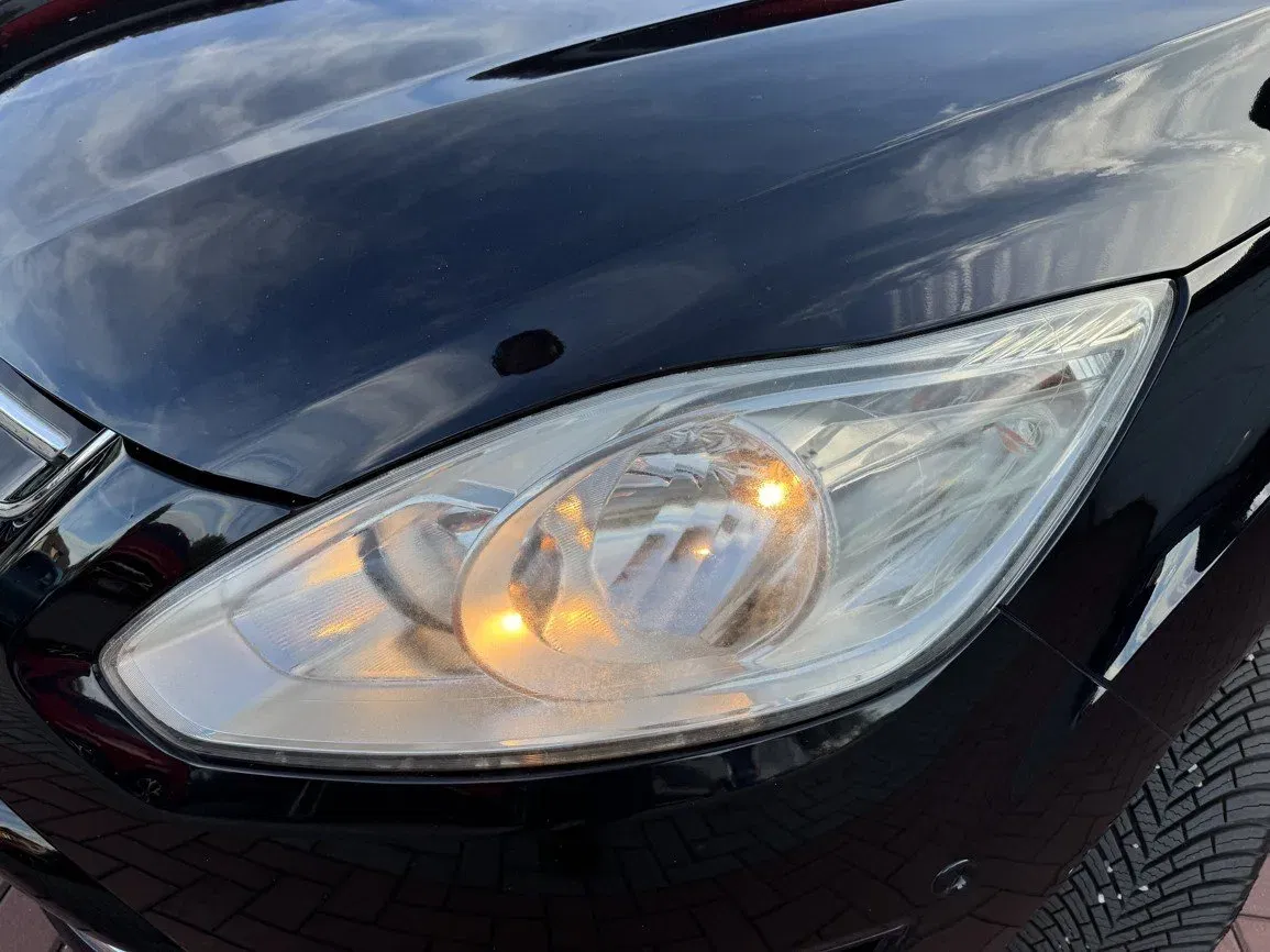 Ford Grand C-MAX - Náhled 35