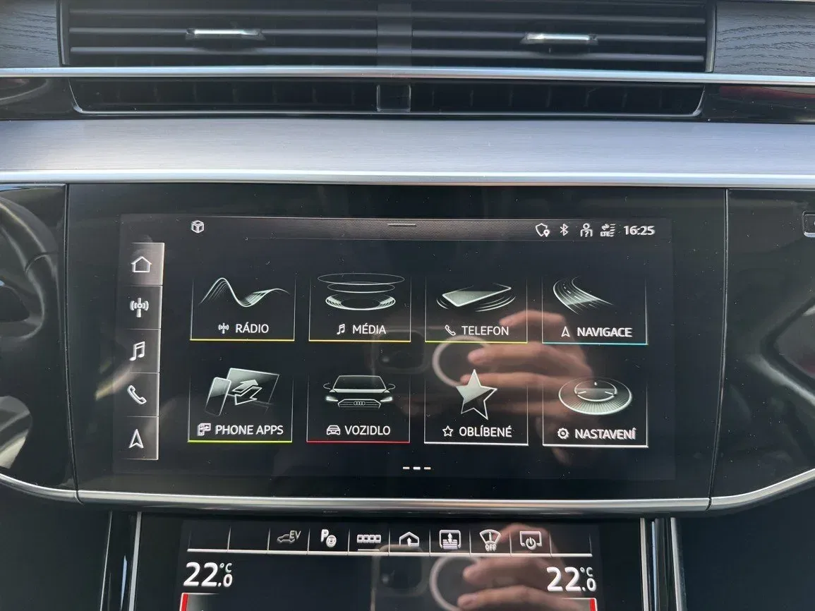 Audi A8 - Náhled 10