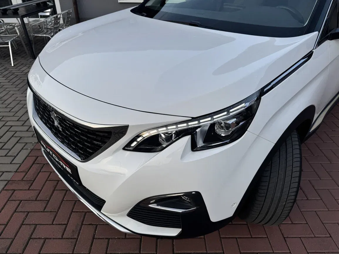 Peugeot 5008 - Náhled 33