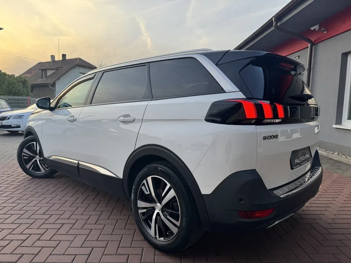 Peugeot 5008 - Náhled 3