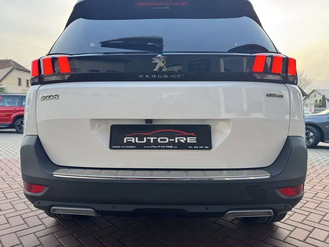 Peugeot 5008 - Náhled 43