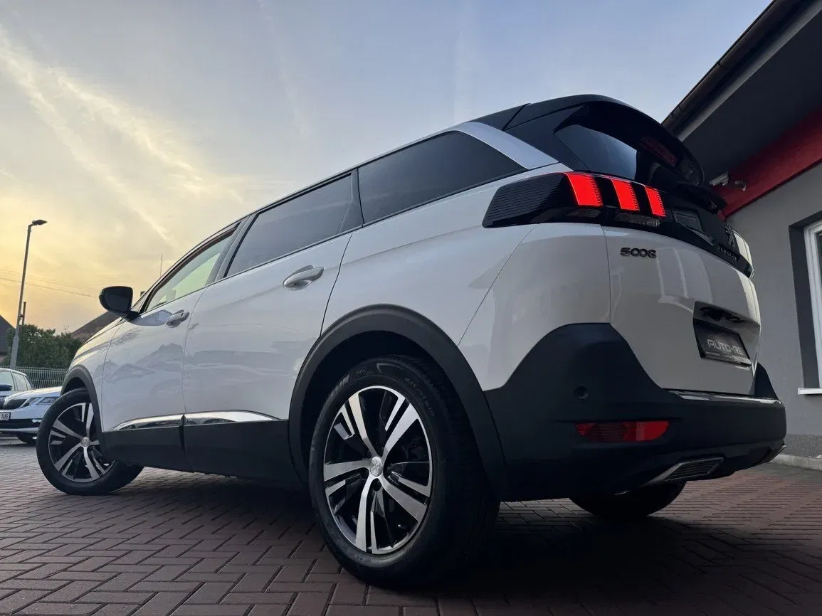 Peugeot 5008 - Náhled 49