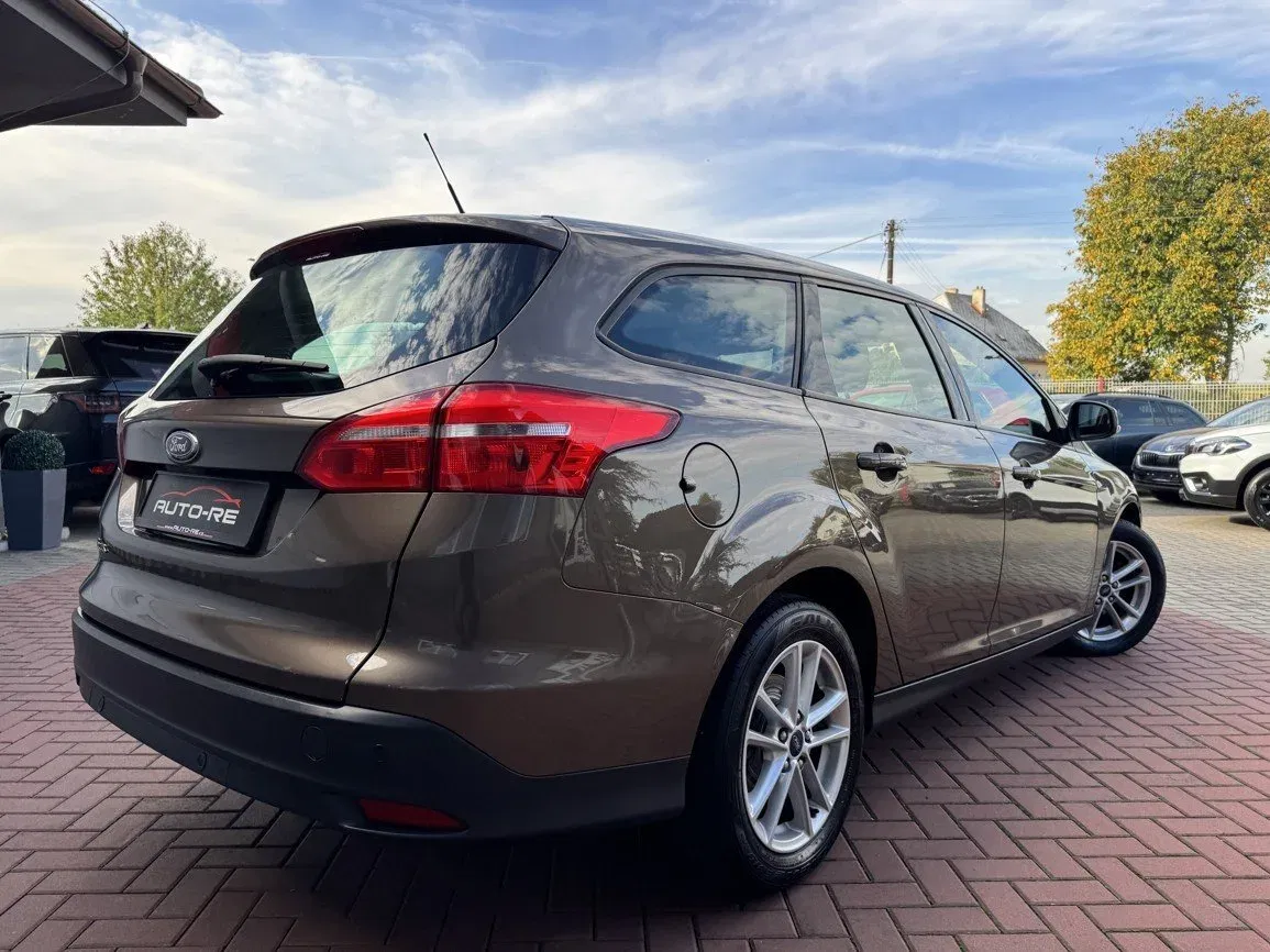 Ford Focus - Náhled 2