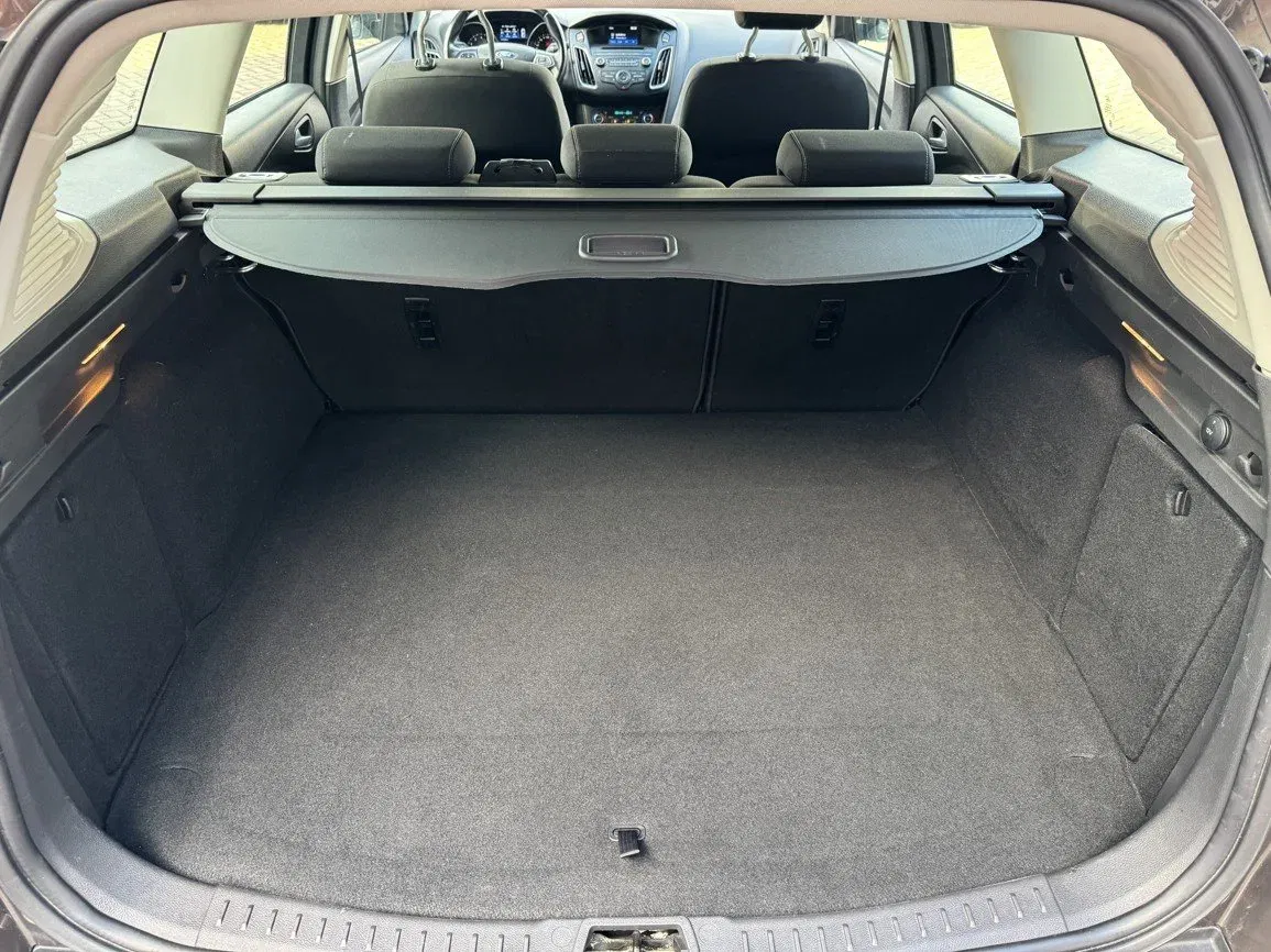 Ford Focus - Náhled 22