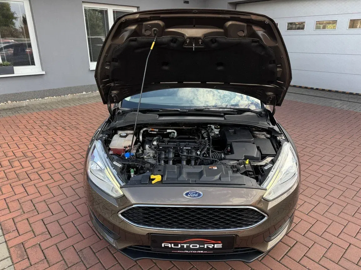 Ford Focus - Náhled 30
