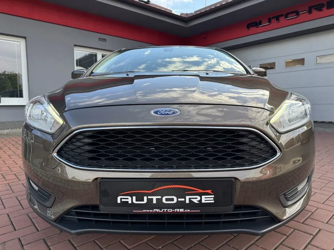 Ford Focus - Náhled 33
