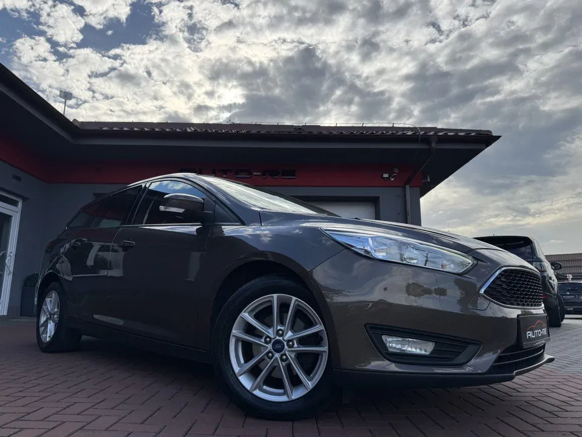 Ford Focus - Náhled 45