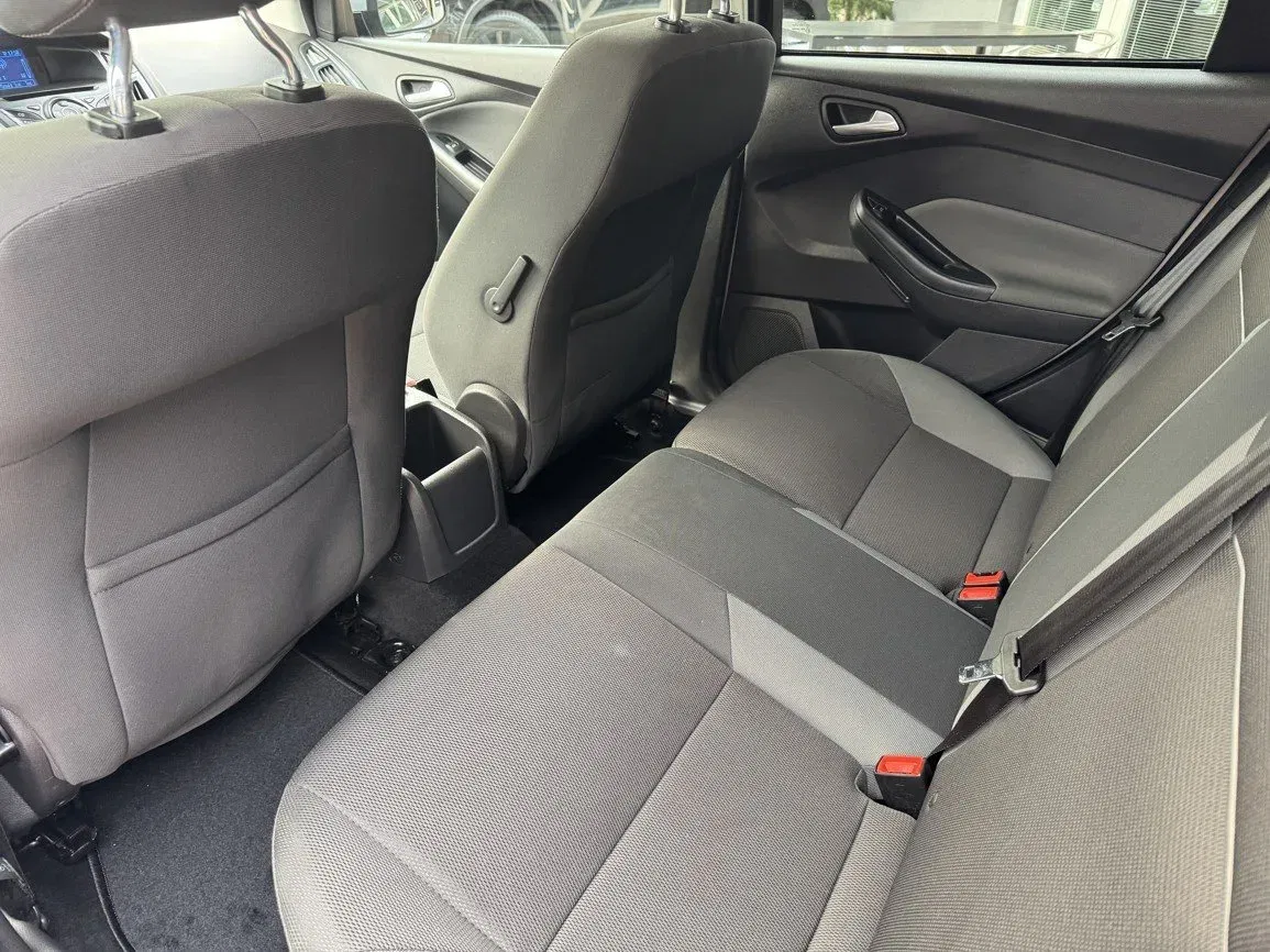 Ford Focus - Náhled 23
