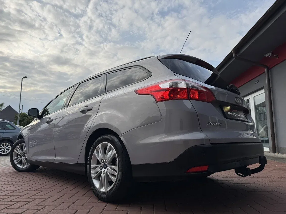 Ford Focus - Náhled 47
