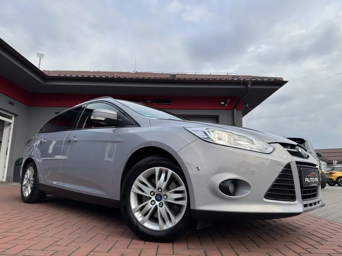 Ford Focus - Náhled 48