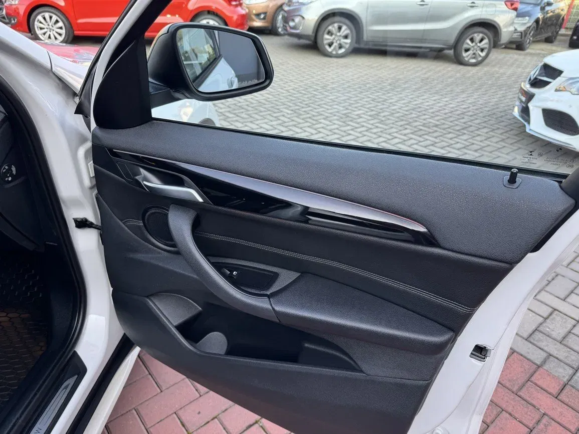 BMW X1 - Náhled 24